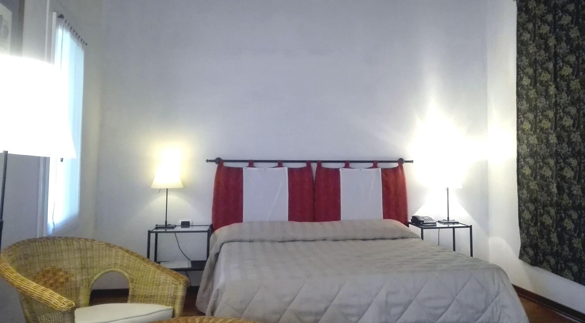 Alberti Hotel